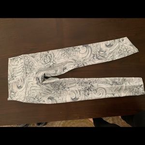 Lululemon NWOT full length leggings